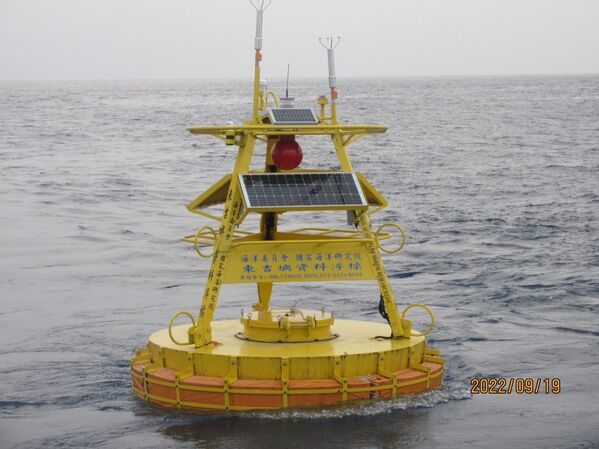 國家海洋研究院建置澎湖海域東吉嶼資料浮標