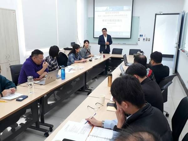 本院林世昌副研究員簡報本院施政方針與學術研究計畫
